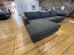 Con penisola Conrad di Felis a prezzo ribassato