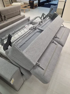 Divano 208 in Tessuto non sfoderabile  di Artigianale scontato 30%