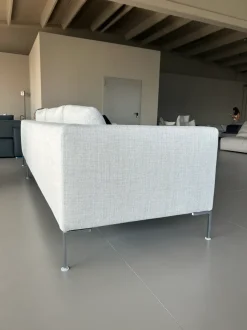 Divano Angolare Charles di B&b italia a prezzo ribassato