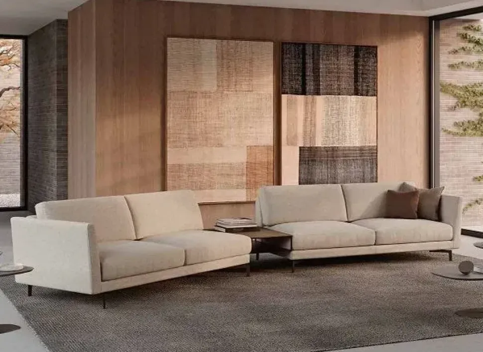 Divano angolare modello Gregory di Doimo salotti in offerta