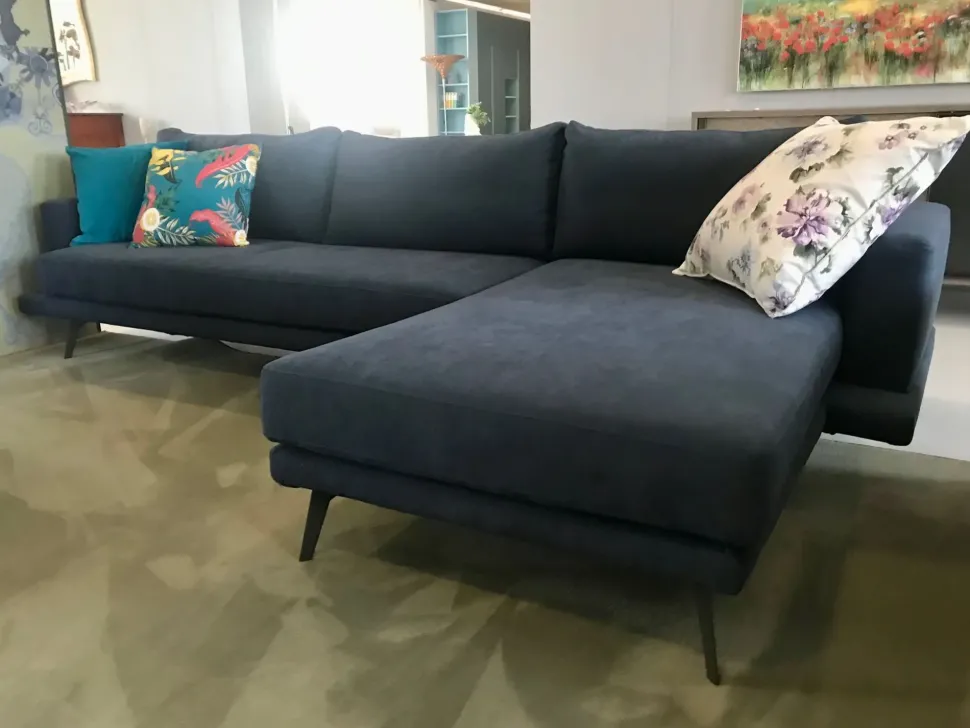 Divano angolare Philip Doimo salotti SCONTO 40%