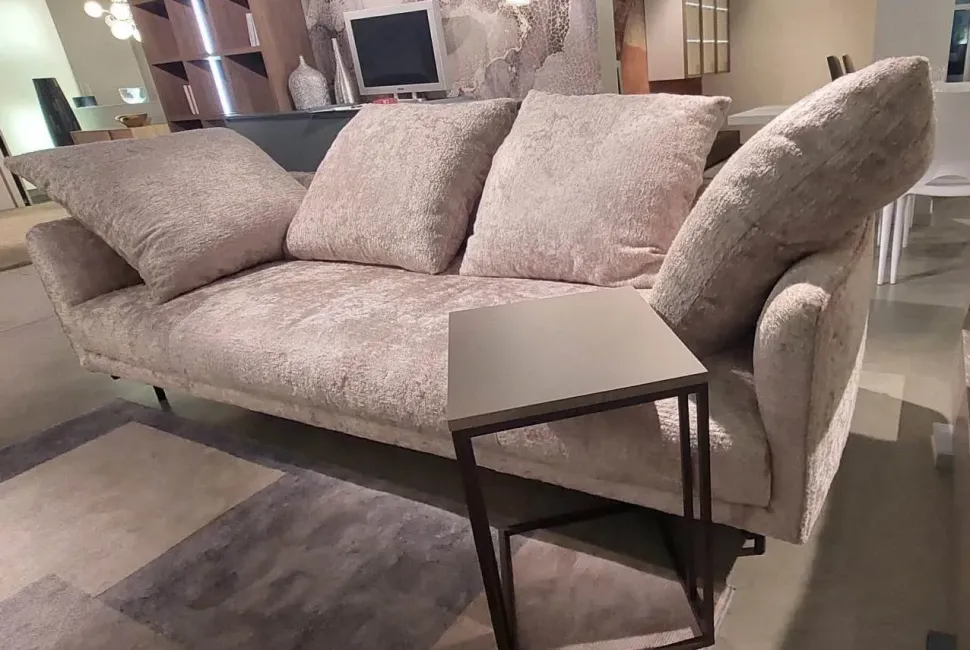 Divano Avenue Ditre italia in OFFERTA - 45%