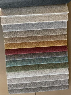 Divano Budapest in Tessuto Artigianale a prezzo scontato