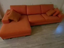 Divano con penisola Artek Artigianale in Offerta Outlet