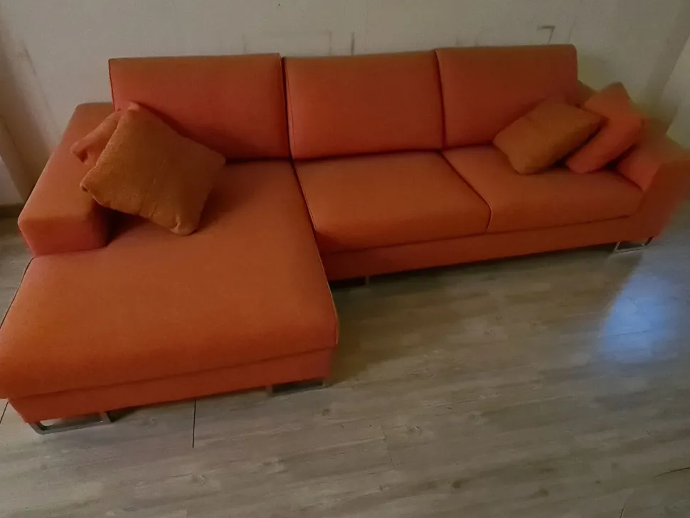 Divano con penisola Artek Artigianale in Offerta Outlet