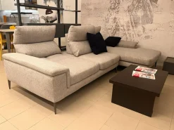 Divano Con penisola Astor Samoa ad un prezzo conveniente