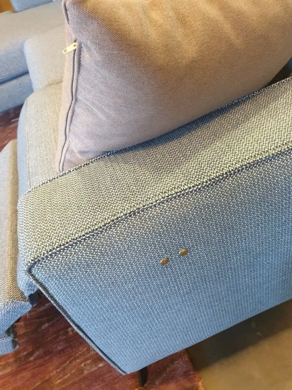 Divano Con penisola Christopher di Le comfort a prezzo scontato