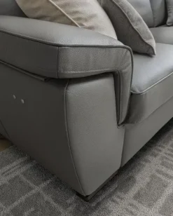 Divano con penisola Hollis Le comfort: SCONTO ESCLUSIVO