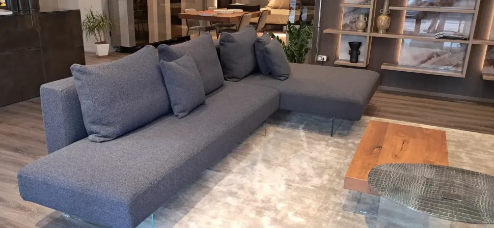 Divano Con penisola modello Divano air di Lago in offerta