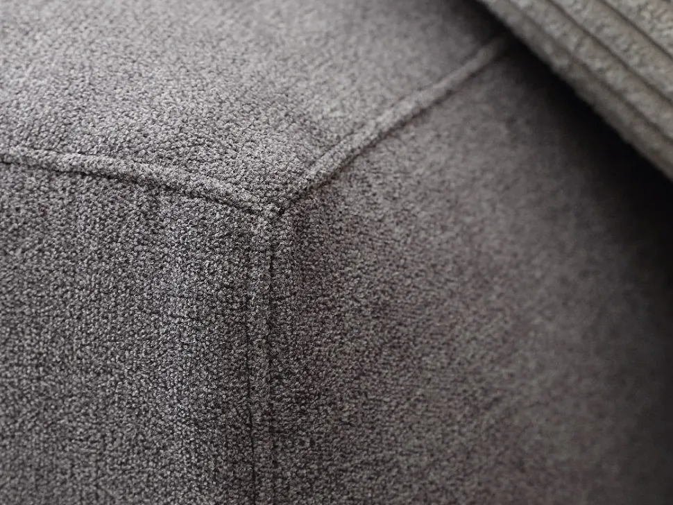 Divano con penisola Nede di Crippa salotti a prezzo scontato