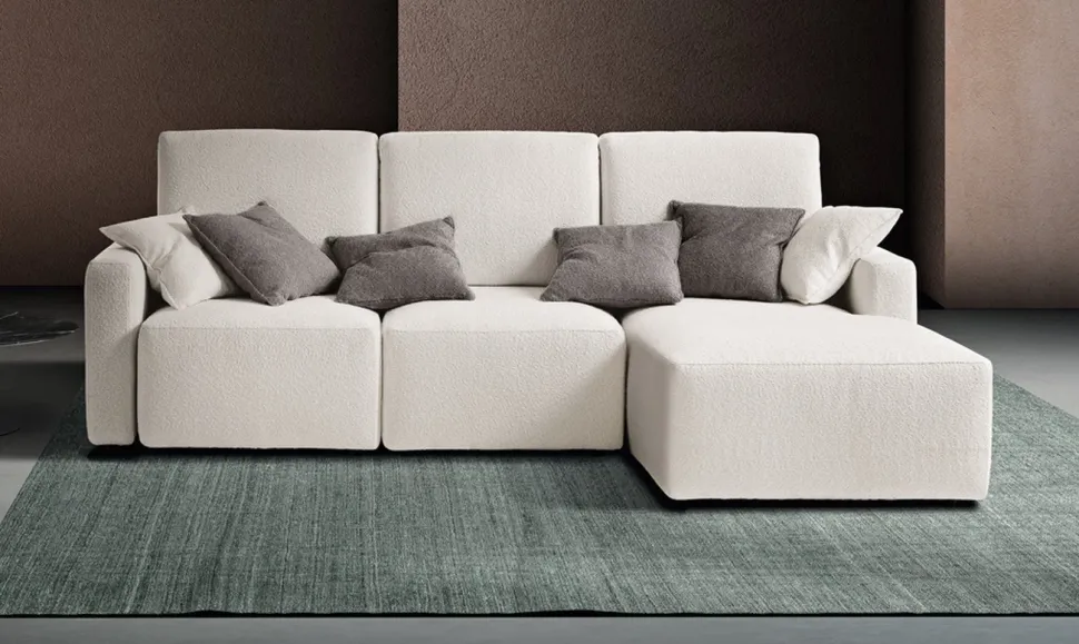 Divano Con penisola Terry Biel a 2100€