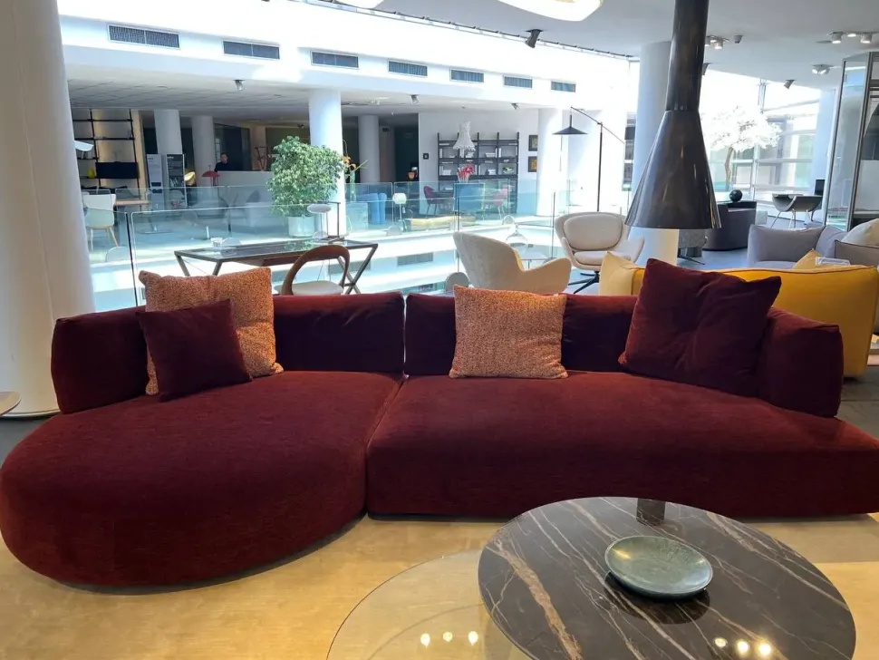 Divano Con penisola tessuto modello Ethia di Desirèe