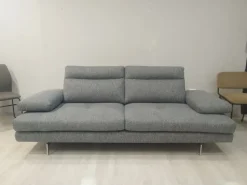 Divano da 3 posti modello Divano toby wing calia spedibile di Calia scontato