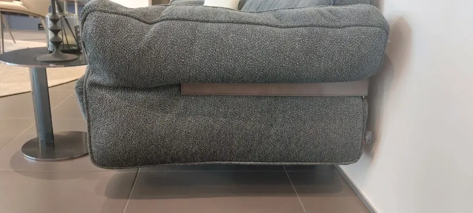 Divano da 3 posti modello Close to me di Arketipo scontato