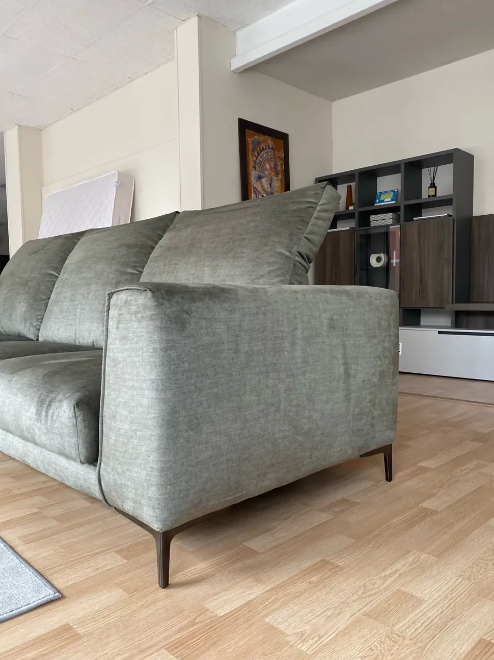 Divano da 4 posti modello Capri di Rosini scontato