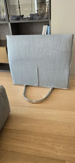 Divano design tessuto Pixel di Saba con sconto del - 40%