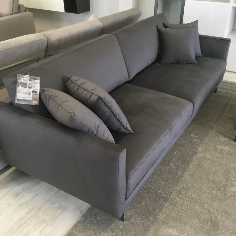 Divano Divano componibile doimo salotti mod. bart a prezzo outlet Doimo salotti: con uno SCONTO ESCLUSIVO del 30%