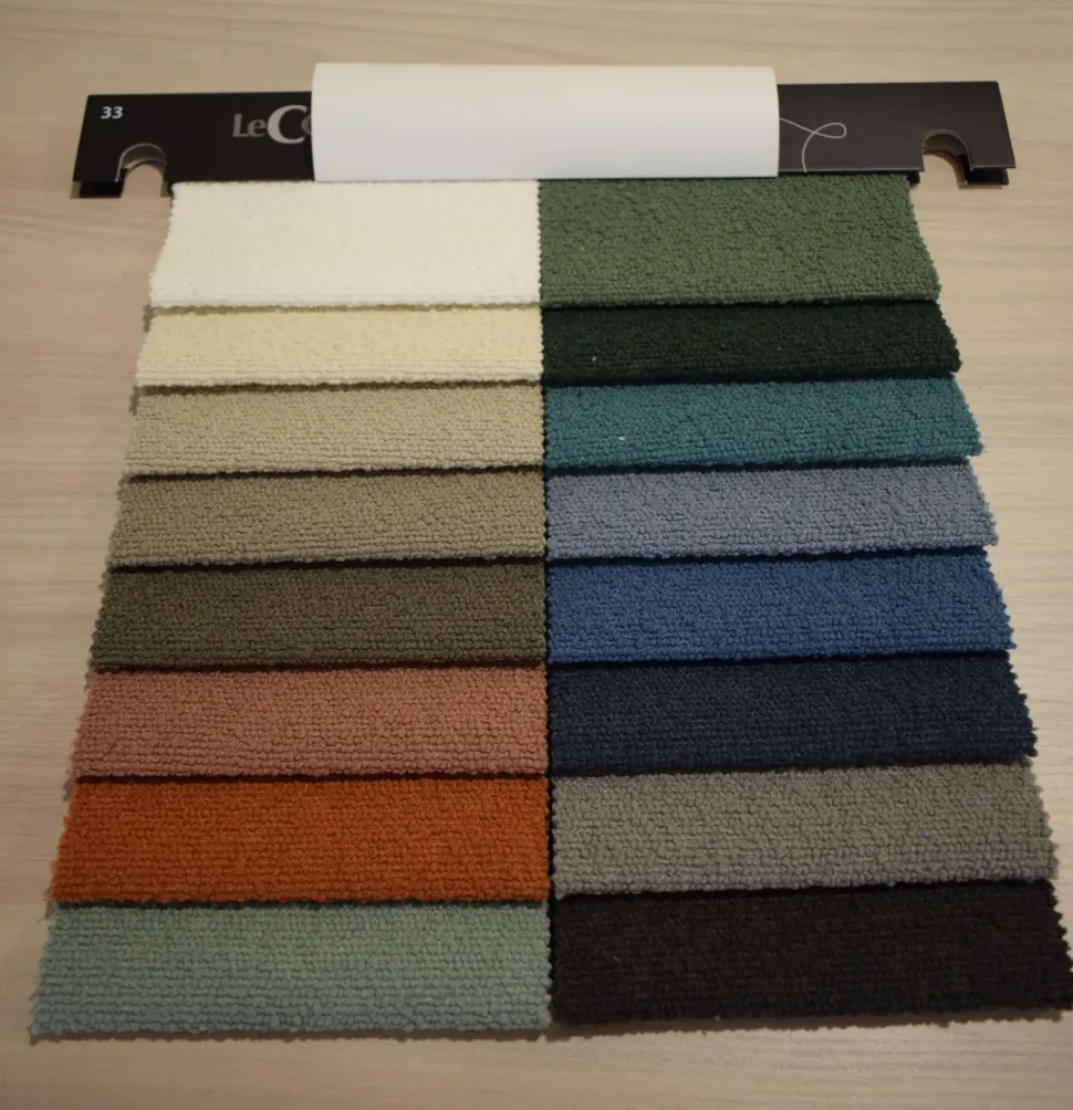 Divano Divano gillan in Tessuto sfoderabile di Le comfort scontato 40%