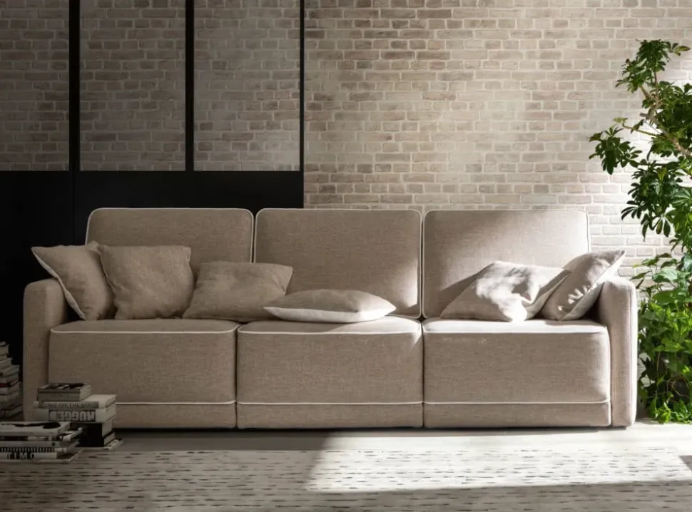 Divano Double di Samoa in stile design a prezzo scontato