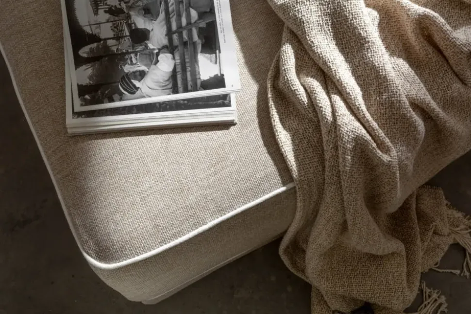 Divano Double di Samoa in stile design a prezzo scontato