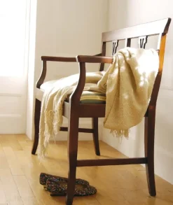 Divano F426 di Falegnameria italiana in stile classico a prezzo scontato