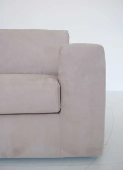 Divano Faster divano 2 posti 172 cm di Doimo salotti in stile moderno a prezzo scontato