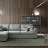 Divano Forest di Le Comfort: 3 posti, penisola, prezzo su richiesta.