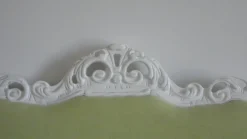 Divano in laccato e tessuto della ditta Piermaria scontato del -50%