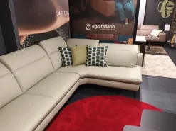 Divano in Pelle stile moderno modello Dusk scontato - 35%