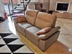 Divano in Tessuto stile moderno modello Valencia comfort scontato - 50%