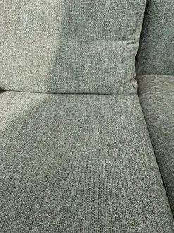 Divano Lago divano air in Tessuto Lago a prezzo scontato