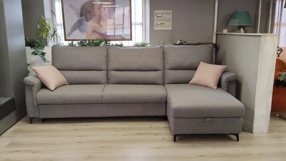 Divano Letto con penisola Antony di Artigianale a prezzo scontato