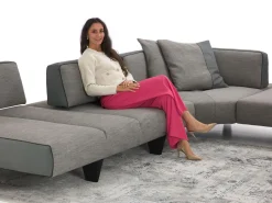 Divano Leyton outlet tessuto in poliuretano Diotti.com a prezzo Outlet