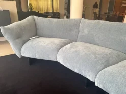 Divano Lineare a 4 posti Moncloud di Cassina: prezzo su richiesta