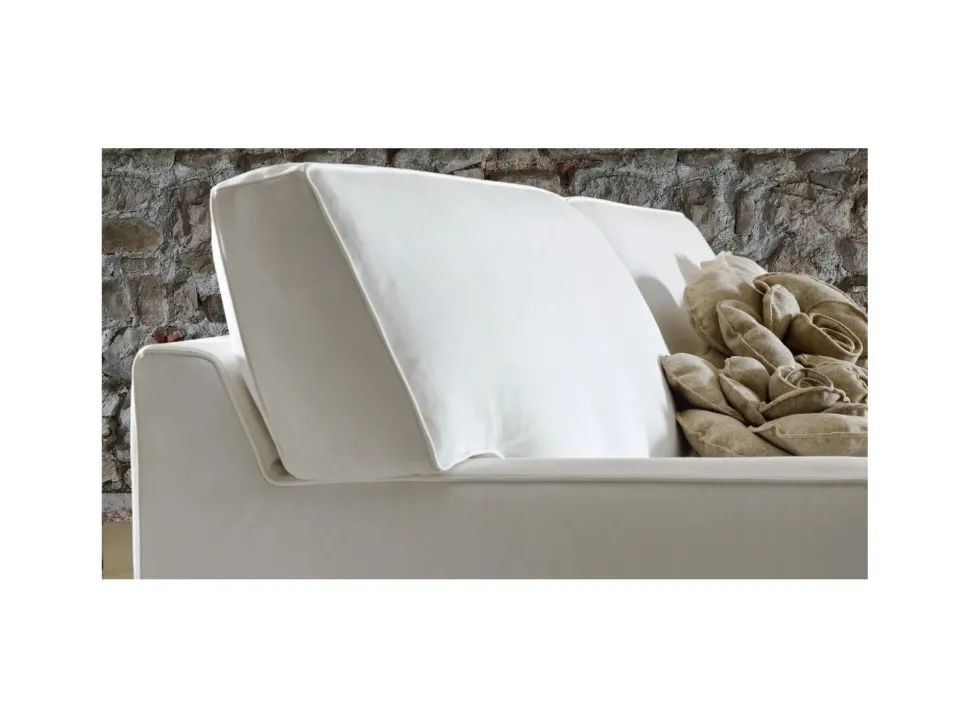 Divano lineare Gost Doimo salotti in Offerta Outlet