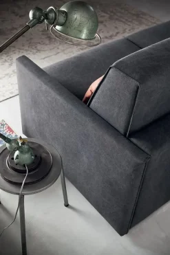 Divano Lineare Mark Felis a 990 Euro