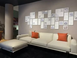 Divano Lineare pelle modello Let it be di Poltrona frau