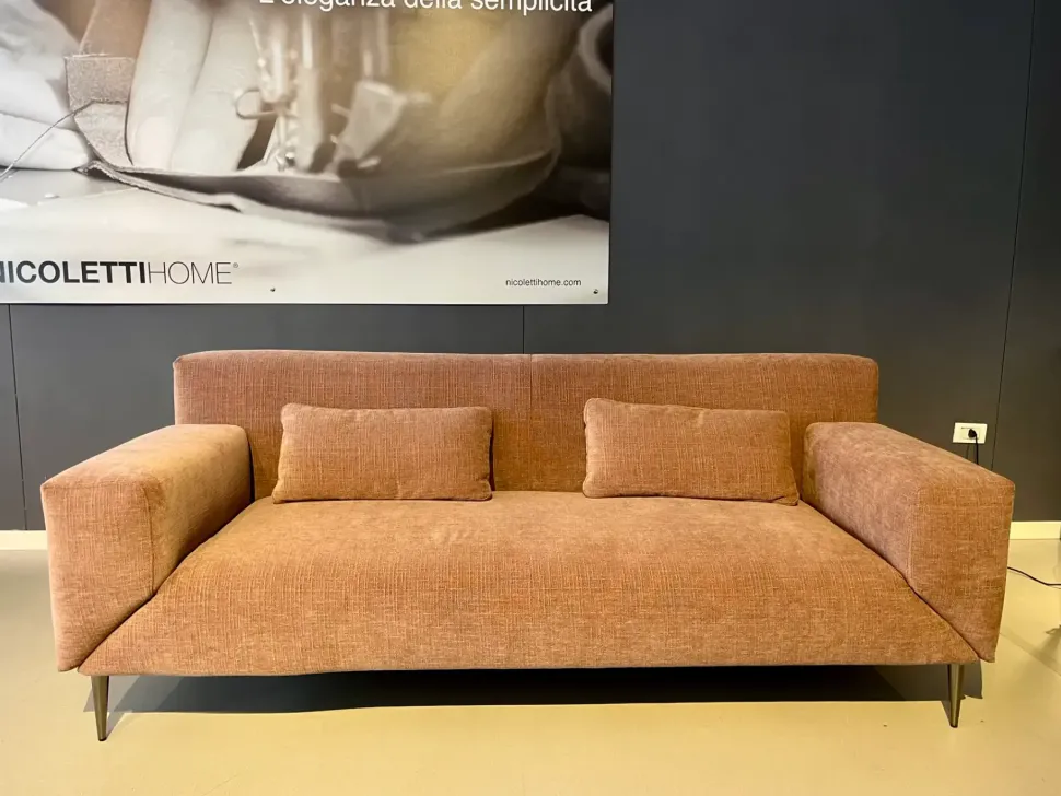 Divano Lineare Spin di Samoa a prezzo scontato