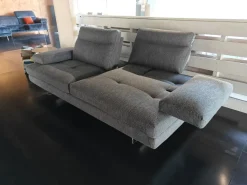 Divano Lineare Toby wing di Calia a prezzo scontato