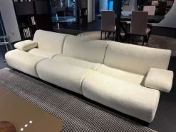 Divano Moderno Ernest con 3 posti a prezzo riservato