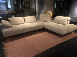 Divano moderno modello Skyline scontato