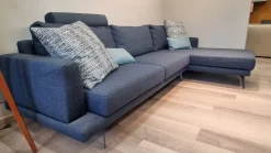 Divano moderno tessuto Divano philip 77 di Doimo salotti con sconto del - 65%