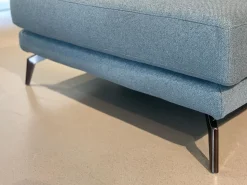 Divano moderno tessuto Lambert di Le comfort con sconto del - 40%