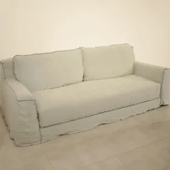 Divano moderno tessuto Loll di Gervasoni con sconto del - 35%