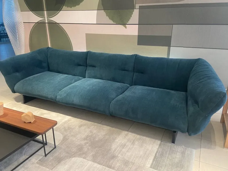 Divano Moncloud in stile Design Con schienale con forte sconto