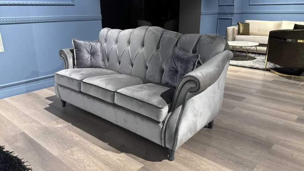 Divano Morfeus di Artigianale in stile classico a prezzo scontato