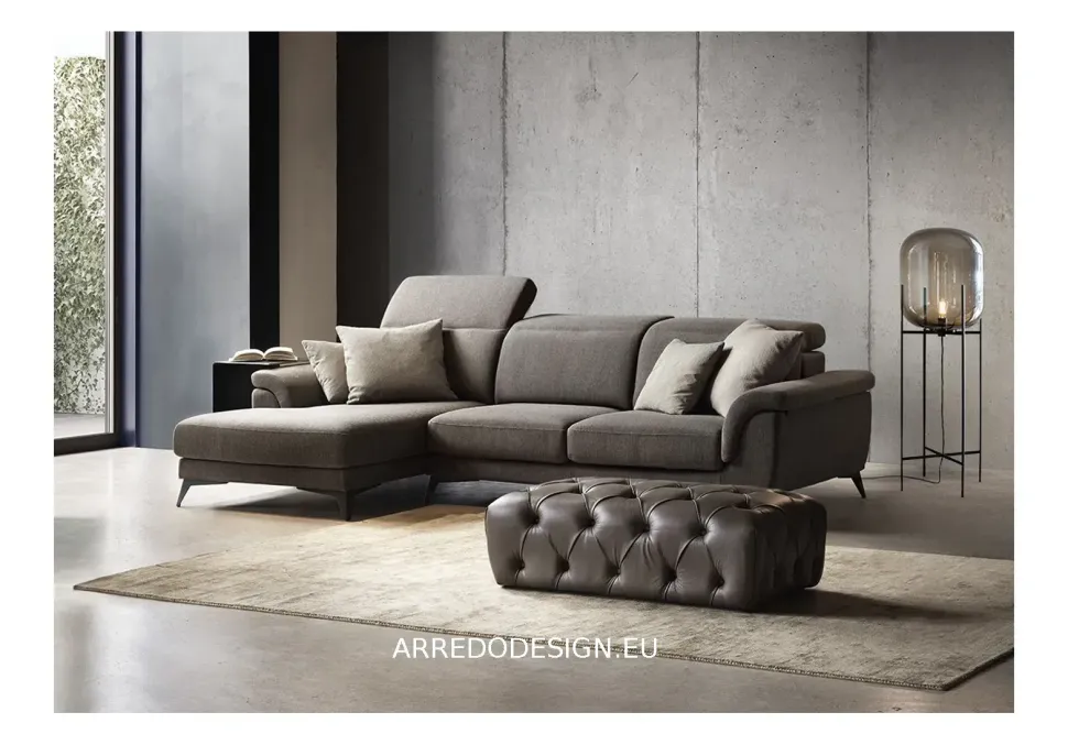 Divano Nevers di Rosini in stile design a prezzo scontato