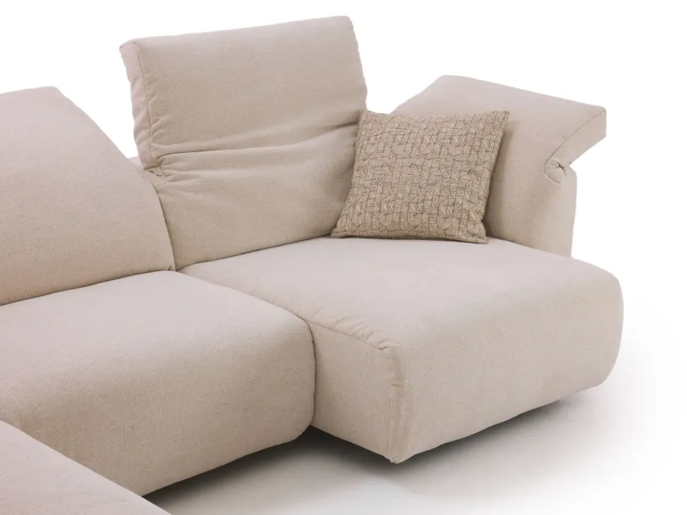 Divano Nevis outlet tessuto in poliuretano Diotti.com a prezzo Outlet