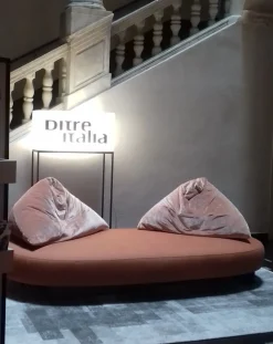 Divano Papilo 3 posti Ditre Italia: prezzo su richiesta. Compra ora!