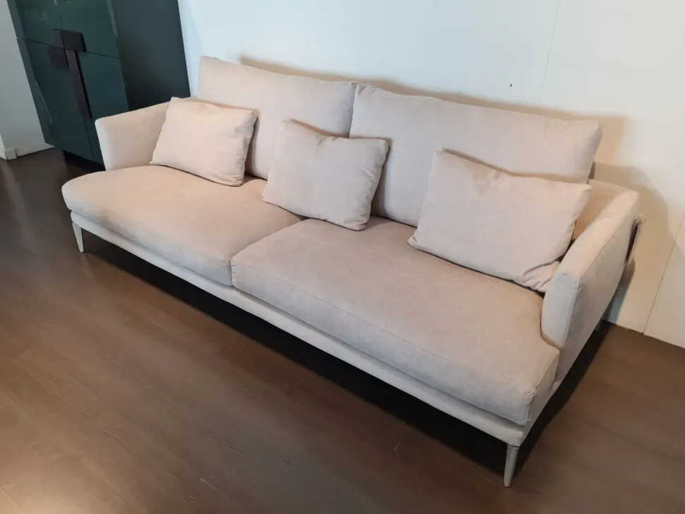 Divano Paraiso l245 Bonaldo a PREZZO OUTLET scontato del 40%